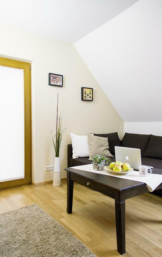 Spelzenhof - Ferienwohnung Im Obergeschoss Altdorf  Ngoại thất bức ảnh
